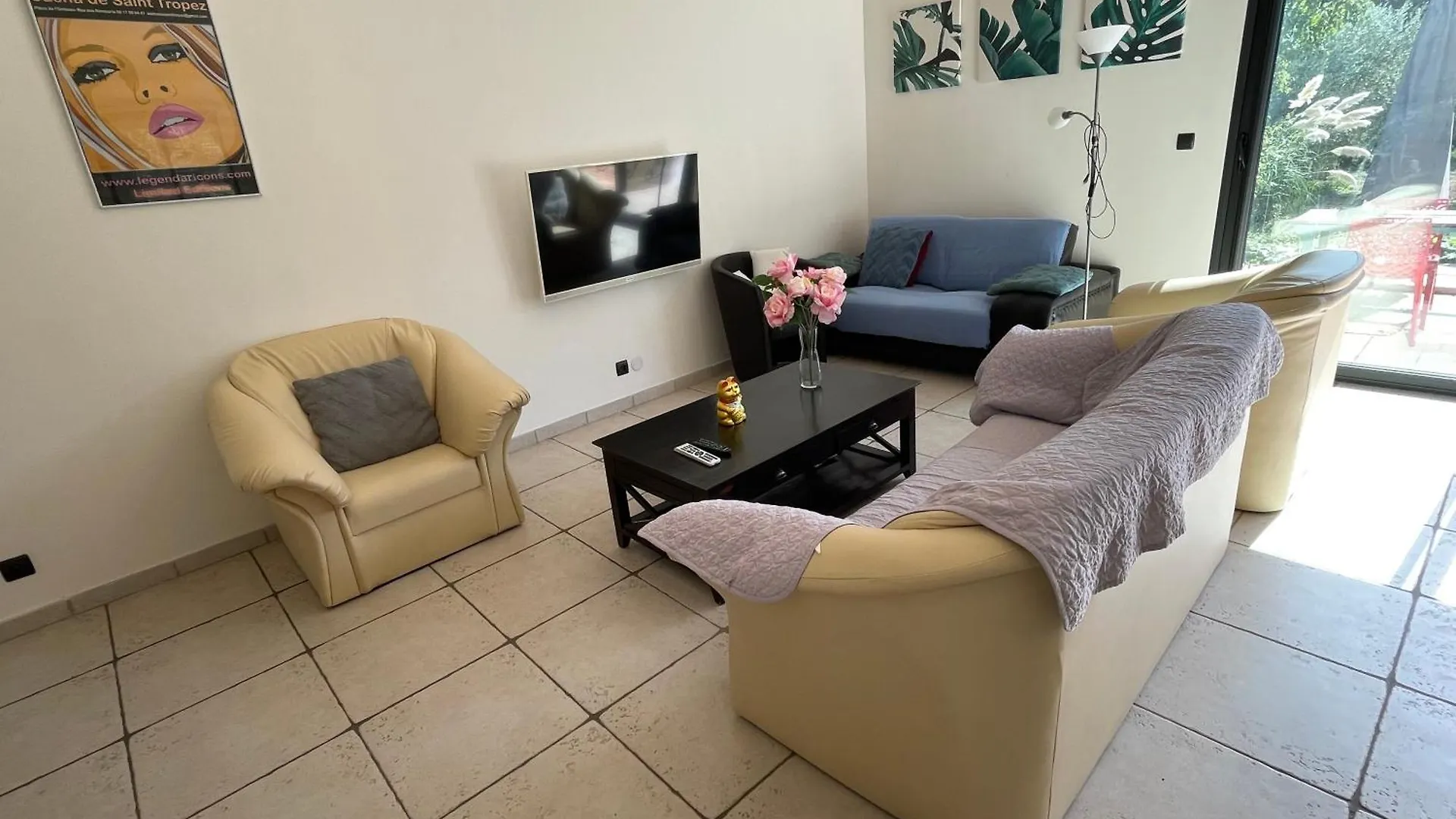 Holiday home Gite Alpilles & Piscine - Oliveraie Bio Mas De Cargane Entressen