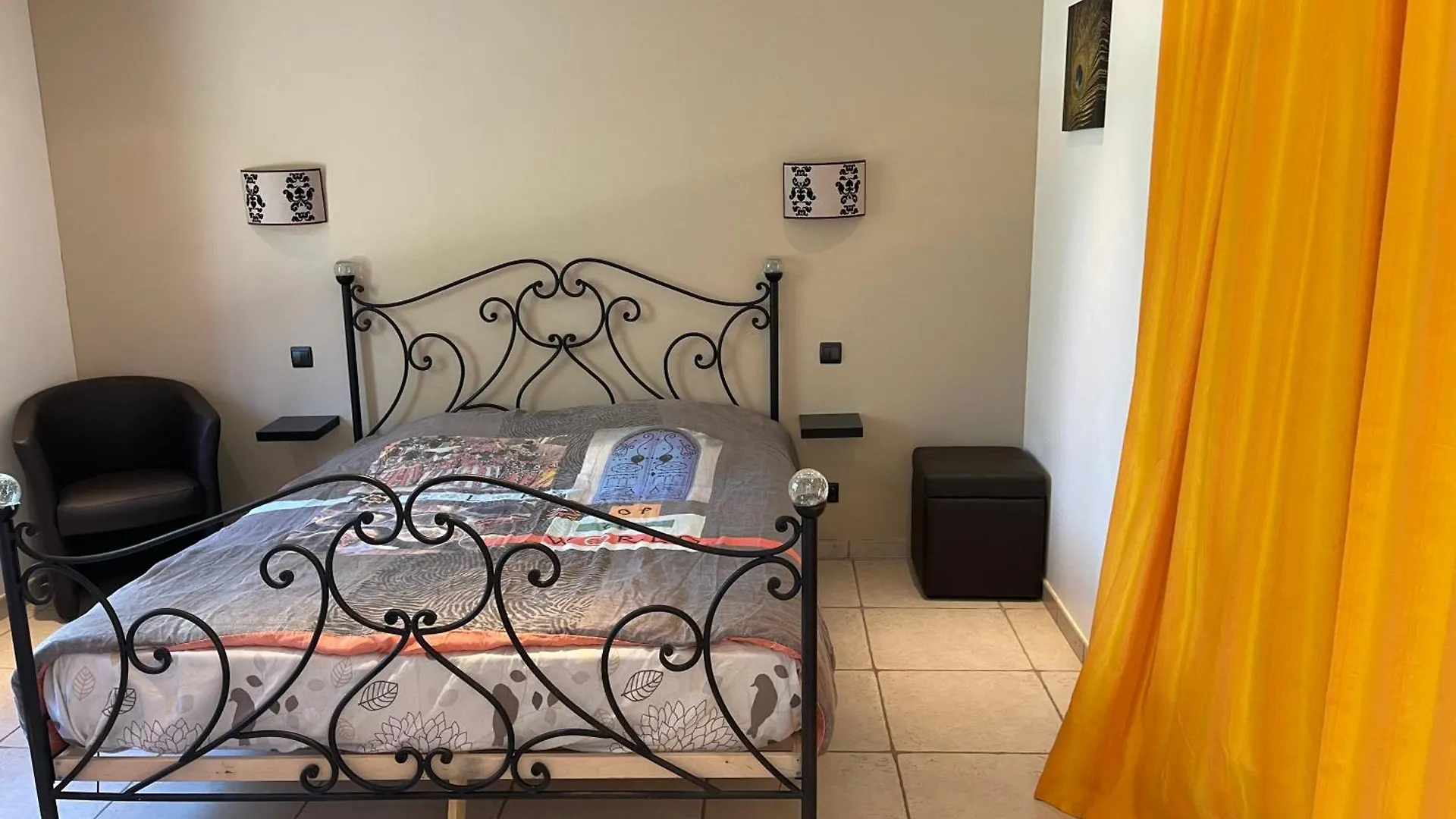 Holiday home Gite Alpilles & Piscine - Oliveraie Bio Mas De Cargane Entressen France
